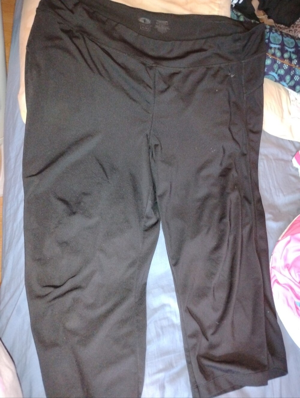 Black Athletic Capri Leggings
